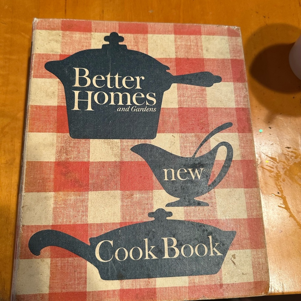 Better Homes and Gardens Antique Cook Book